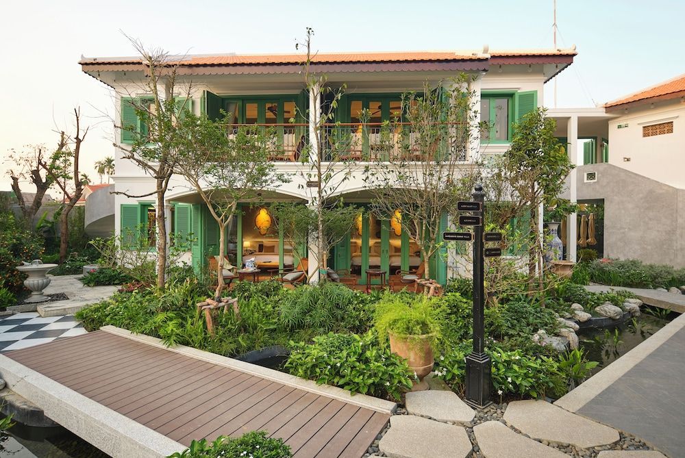 Ancient Huế Garden Houses 1