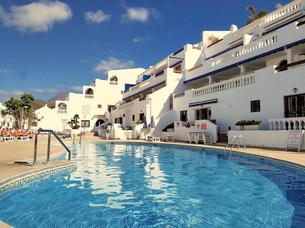 Los Cristianos port royal new 1