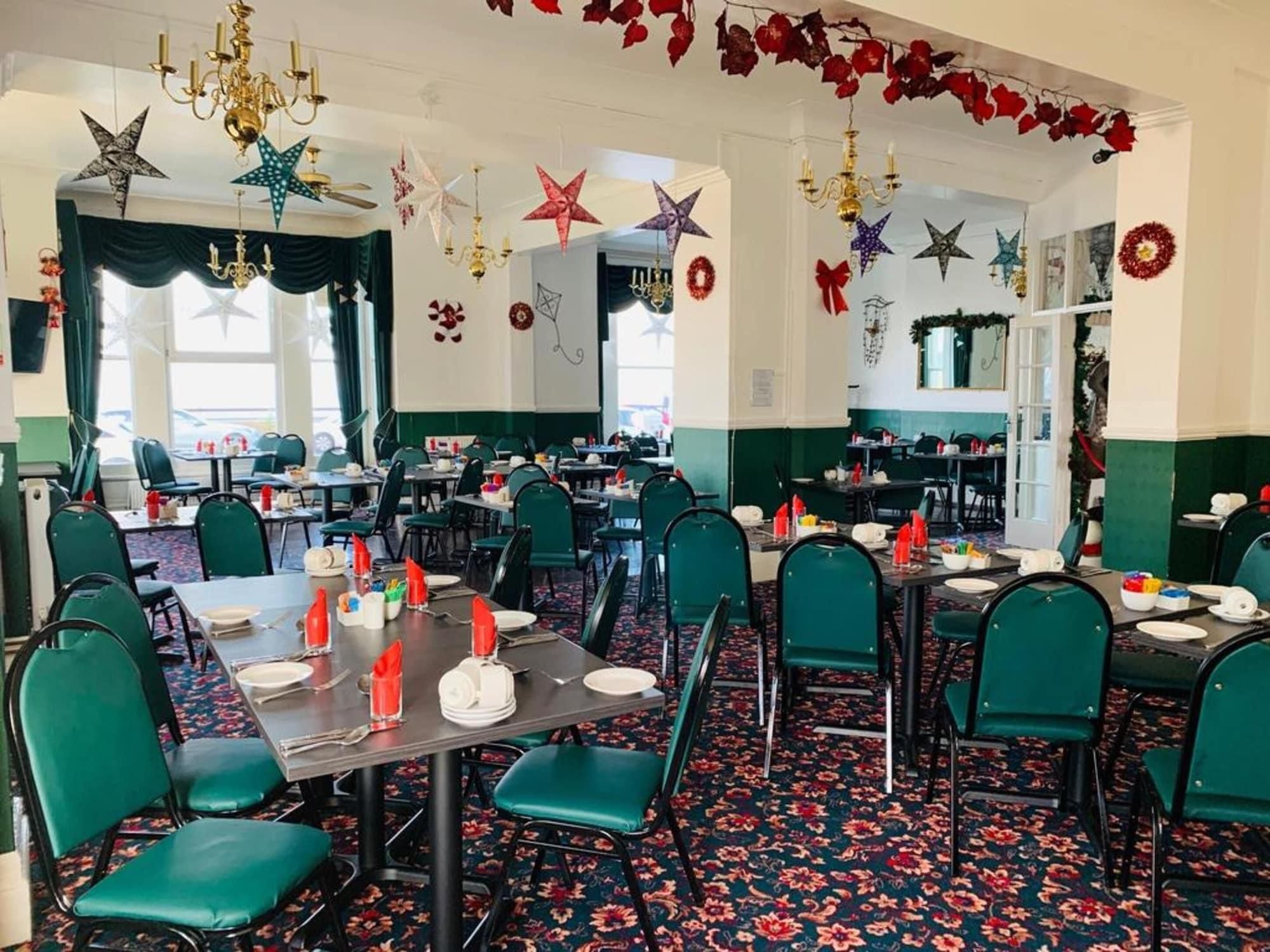 Four Oaks Hotel 2