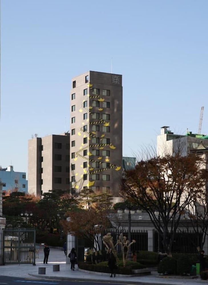 Seoul Hotel ShinShin Myeongdong 1