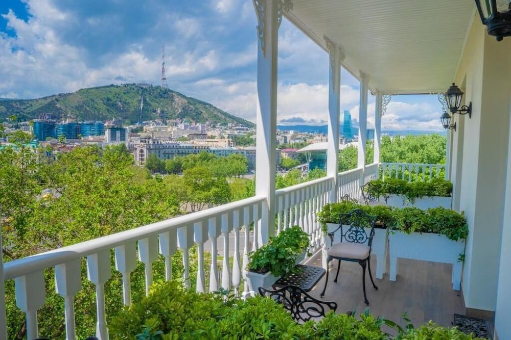 Hotel Passport Tbilisi 1