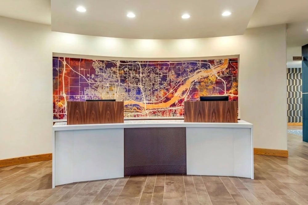 Holiday Inn Express Bettendorf - Davenport NE by IHG 2