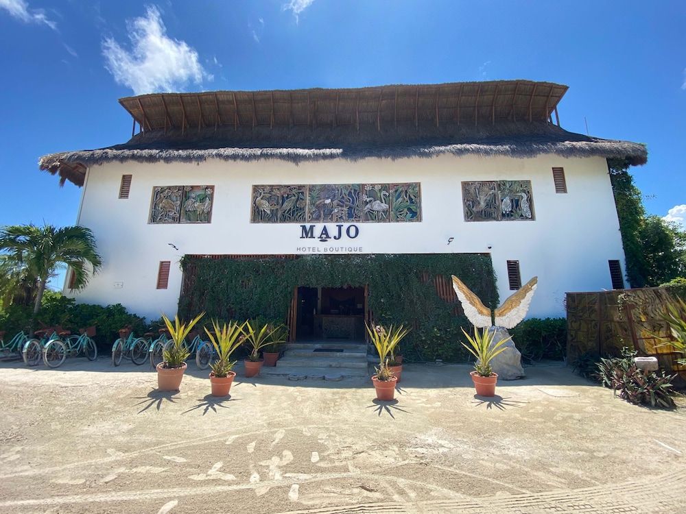 MAJO Hotel Boutique 1