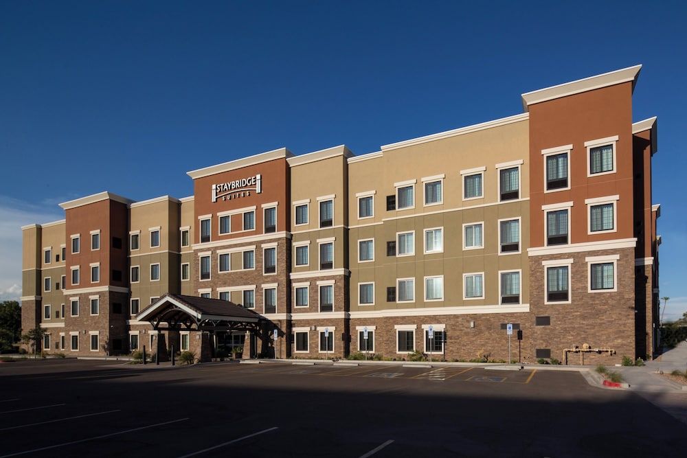 Staybridge Suites PHOENIX – BILTMORE AREA by IHG 1