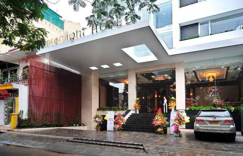 Moonlight Hotel Hue 2