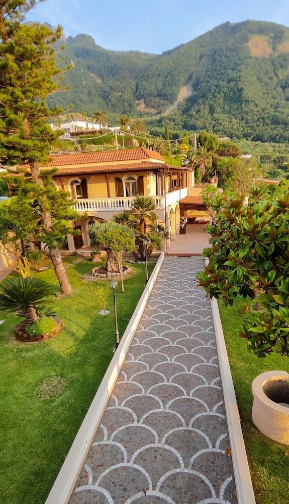 Villa Antonietta Ischia 1