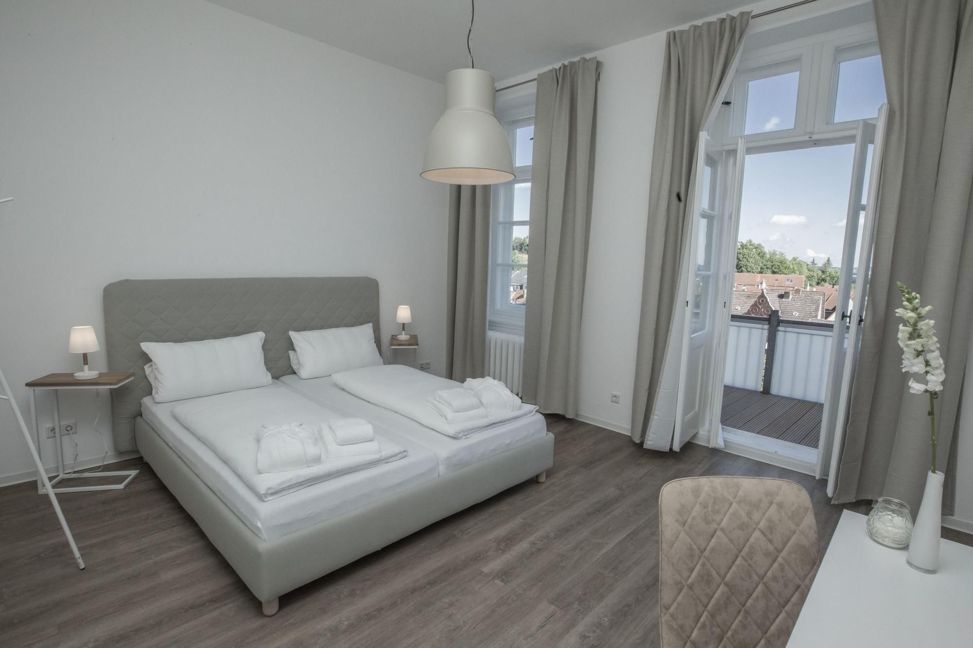 Boardinghouse Flensburg - by Zimmer FREI! Holidays 1
