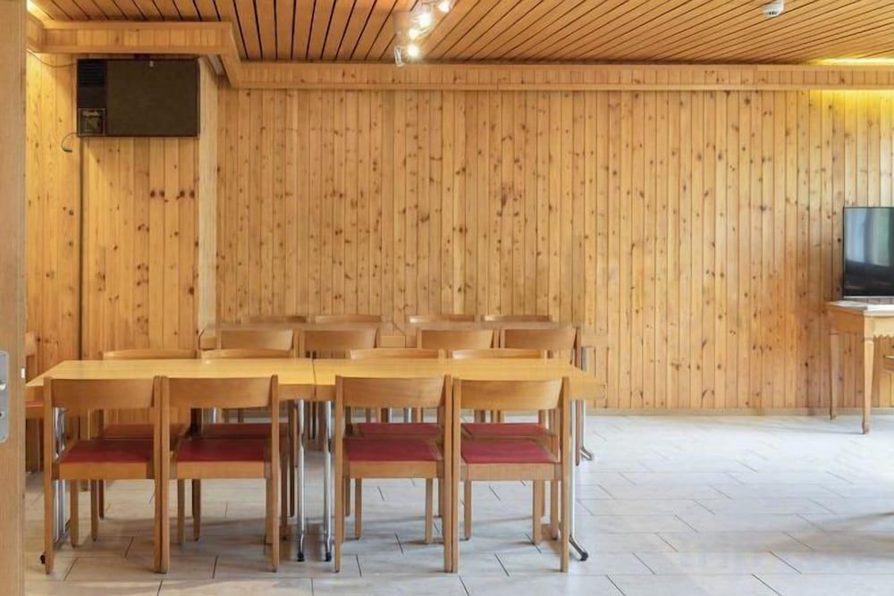 Hotel & Bildungshaus St. Jodern 1