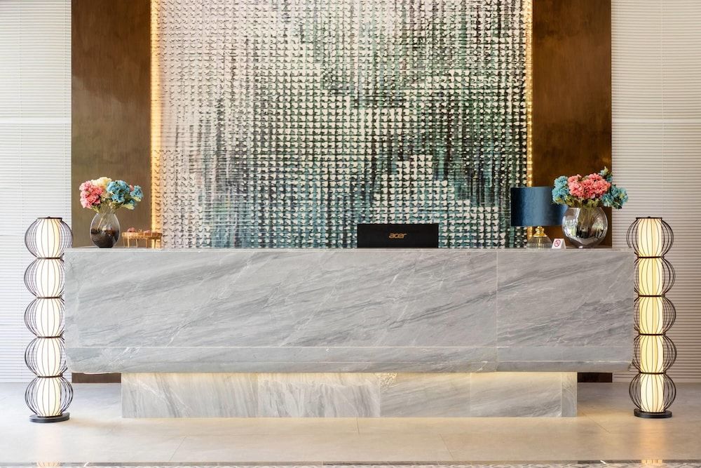Howard Johnson by Wyndham Phuket Naiyang 2