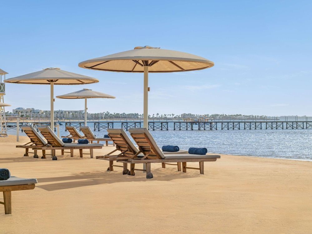 Movenpick Waterpark Resort & Spa Soma Bay 1
