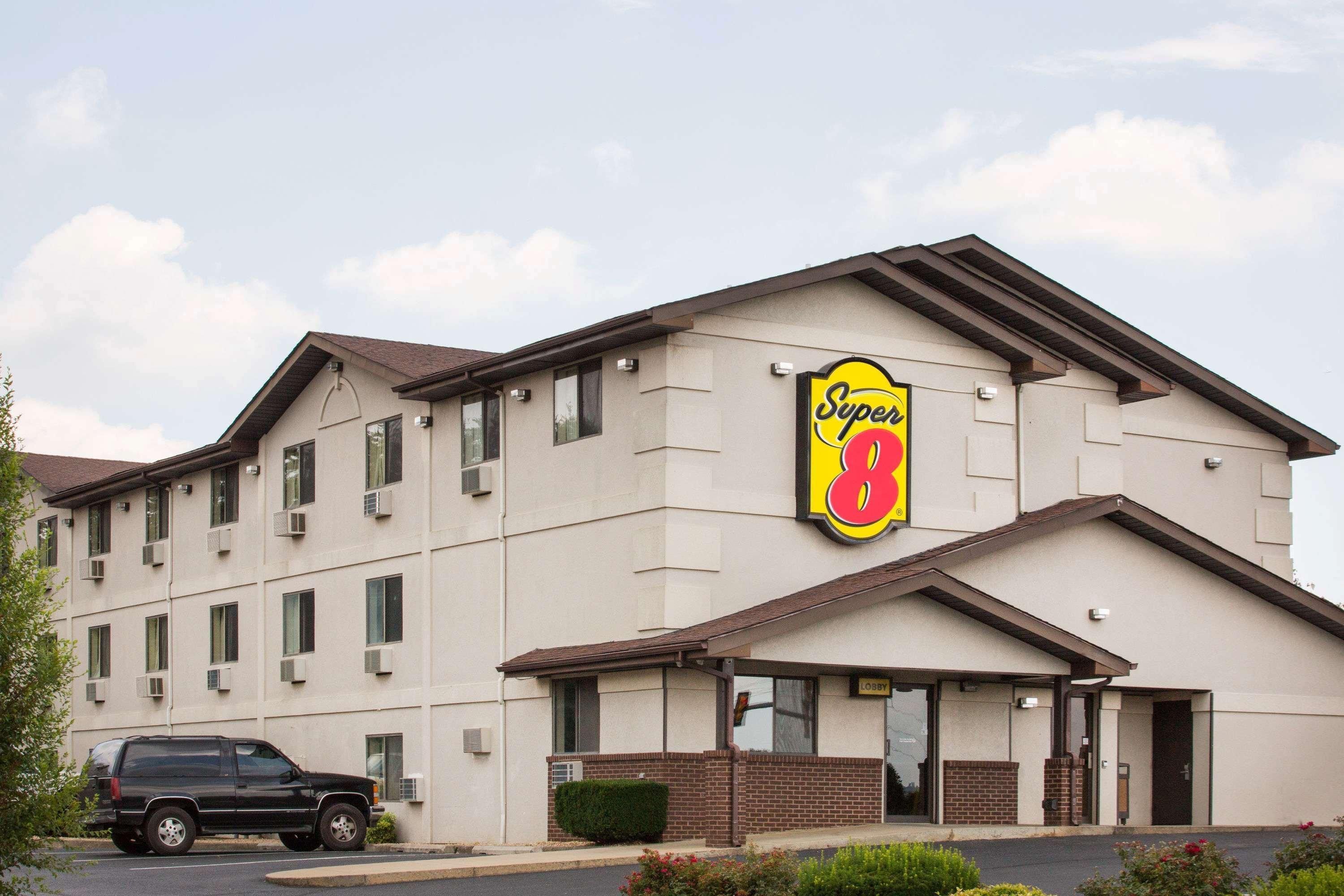 Super 8 by Wyndham Lexington VA 2