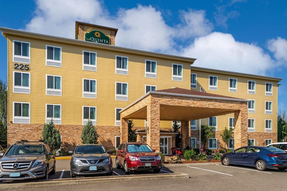 La Quinta by Wyndham Auburn 1