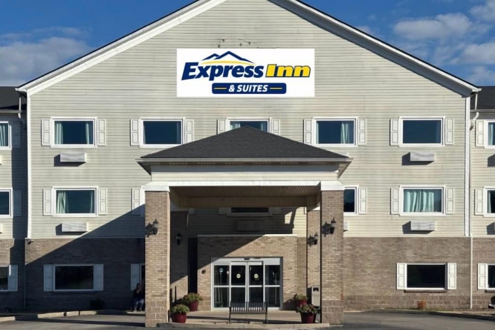 Express inn & suites 1