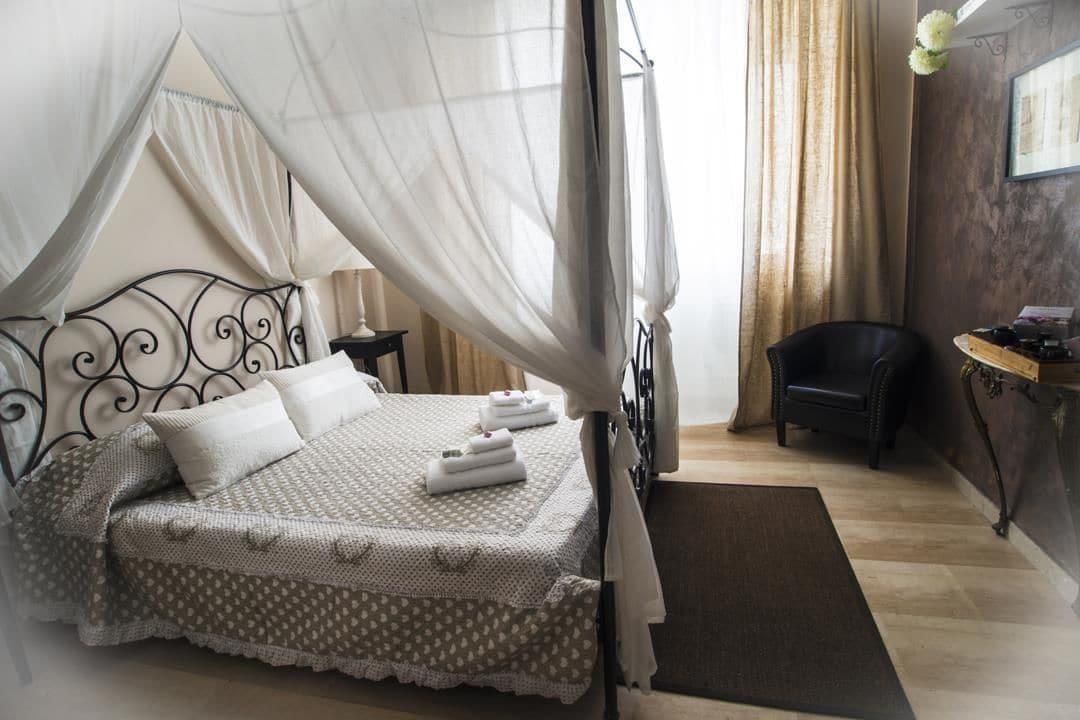 Vatican Rooms Accommodation 1