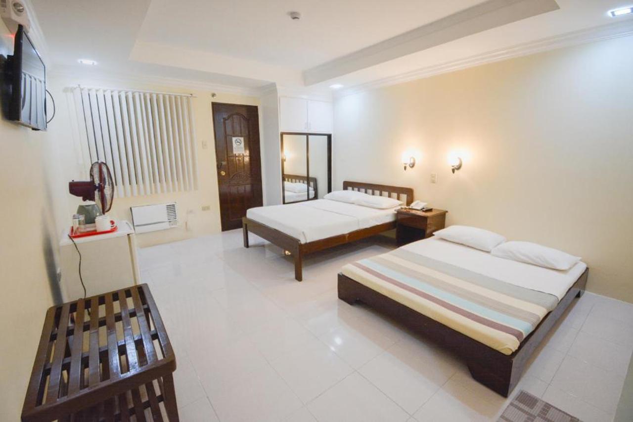 El Centro Beach Resort Boracay 2