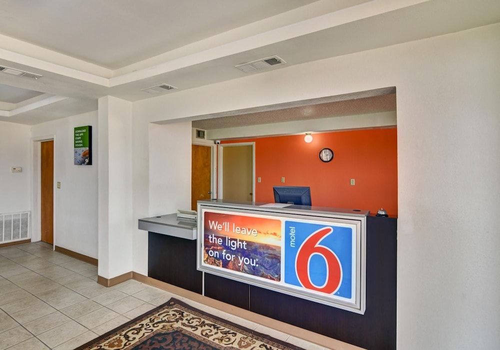 Motel 6-Lindale, TX 2