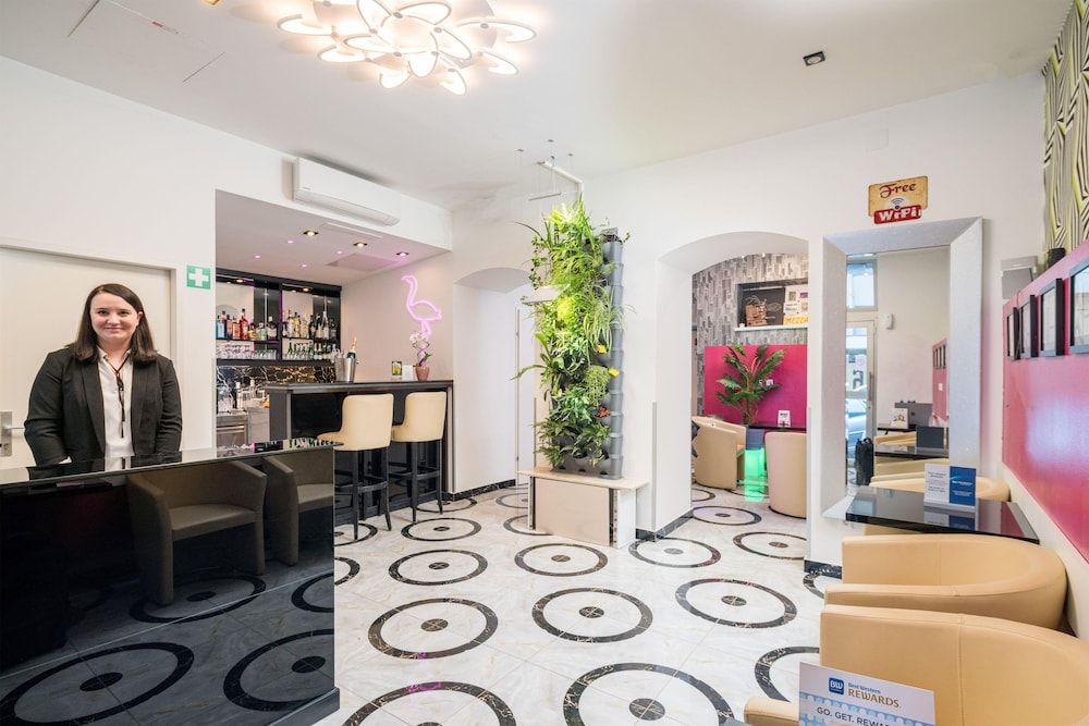 Best Western Plus Celebrity Suites 2
