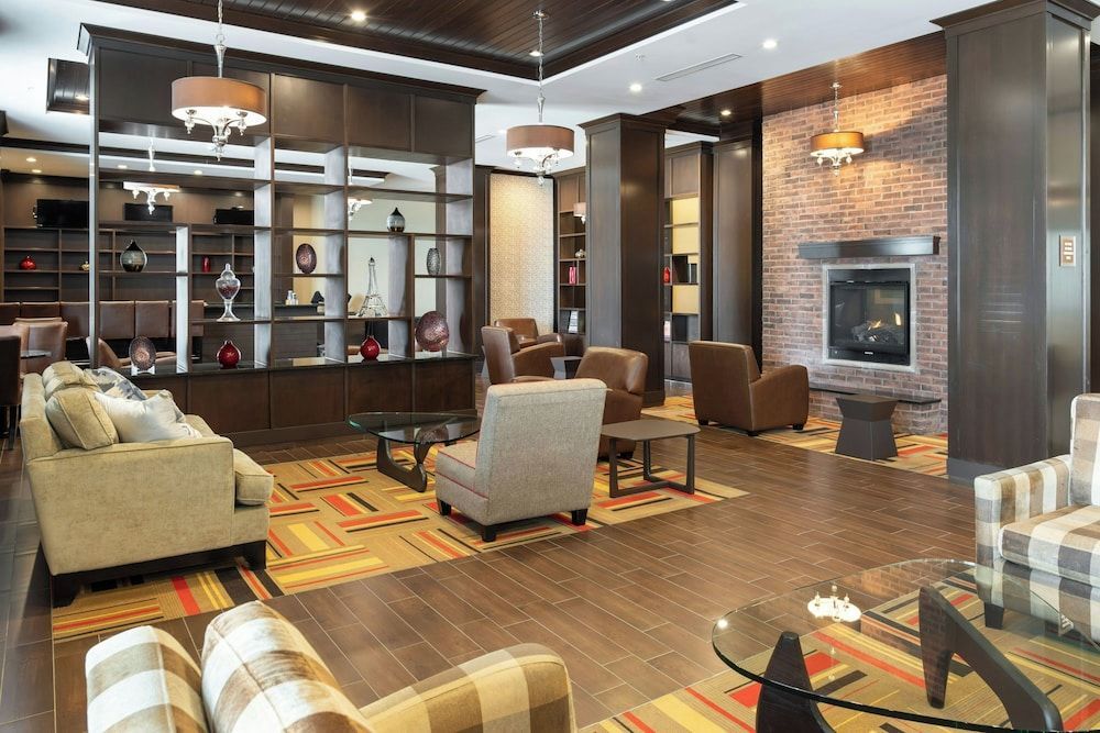 Four Points by Sheraton Edmonton International Airport 2
