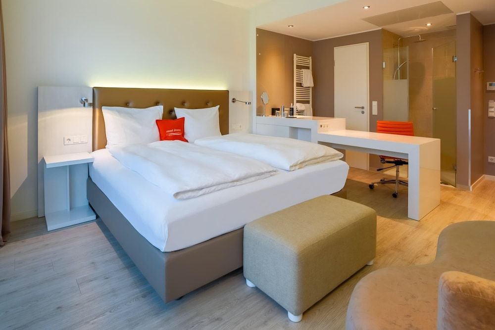 elaya hotel kleve, Trademark Collection by Wyndham 1