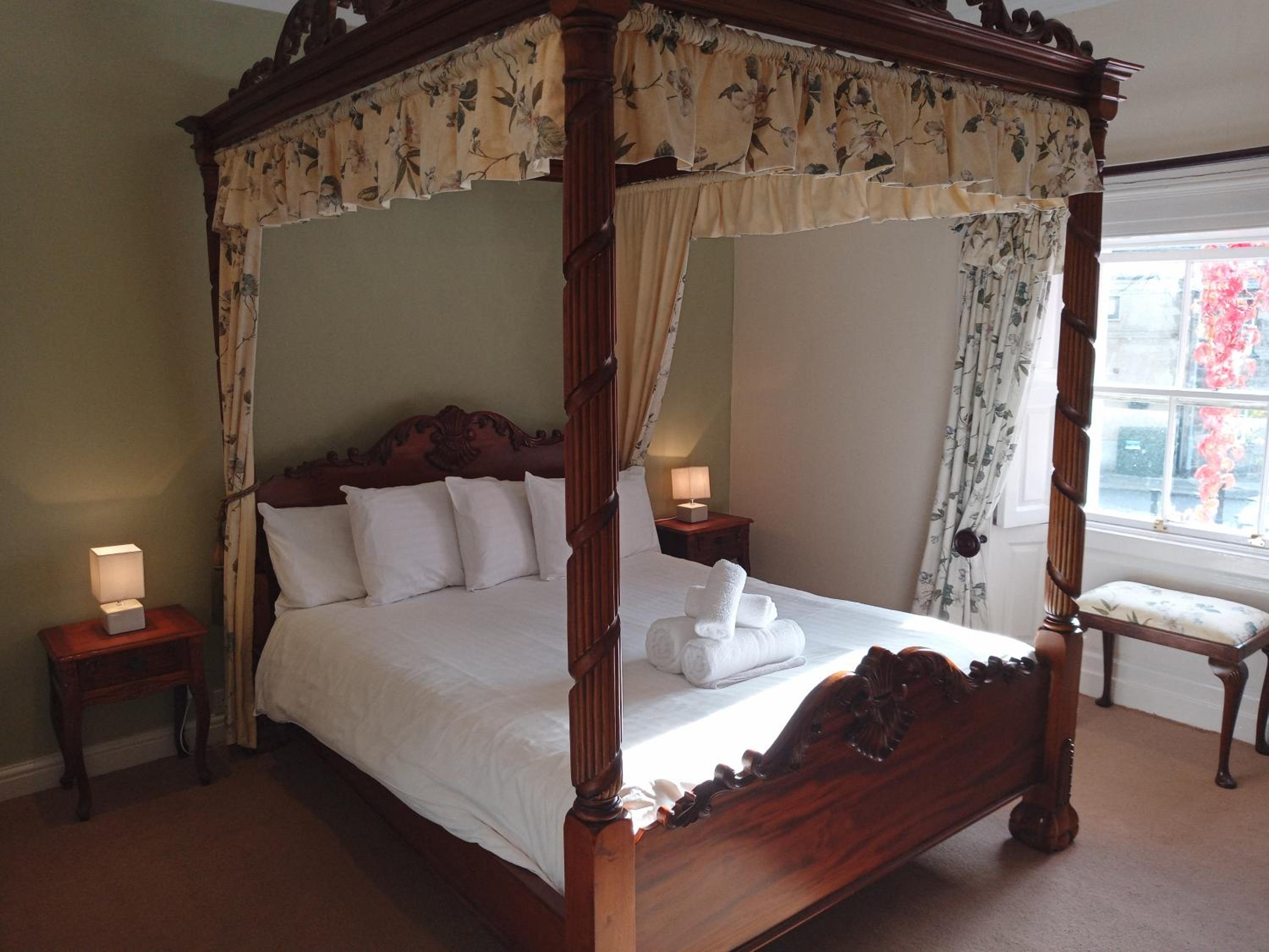Blue Bell Hotel 1