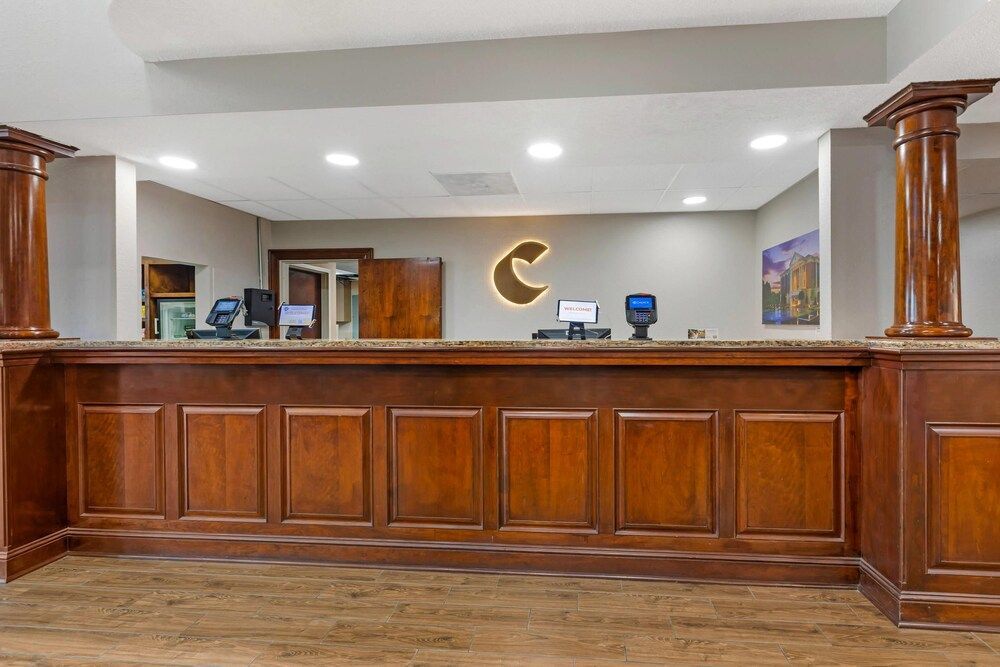 Comfort Suites Sumter near Shaw AFB 2