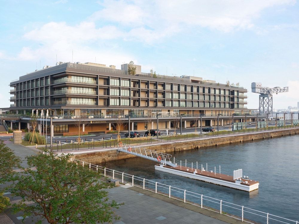 InterContinental Hotels YOKOHAMA PIER 8 by IHG 1