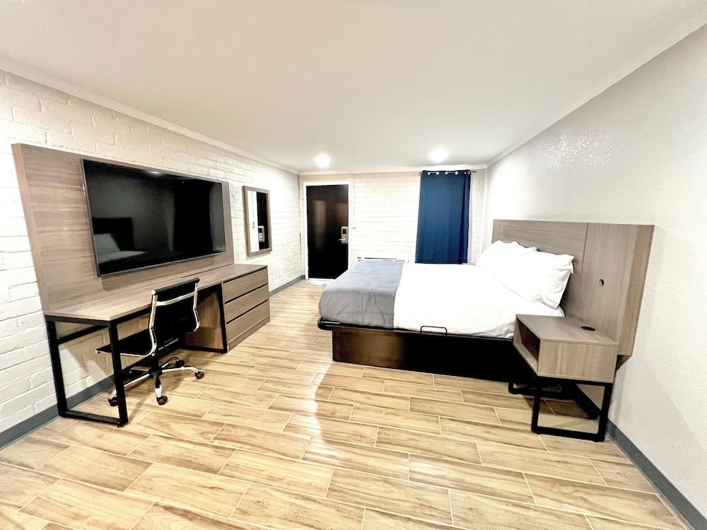 Economy Suites Springfield - Fairgrounds 2