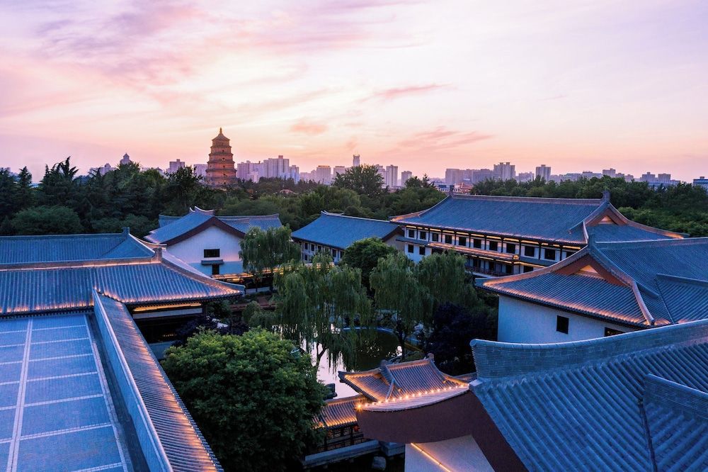 HUALUXE Xi'an Tanghua by IHG 1