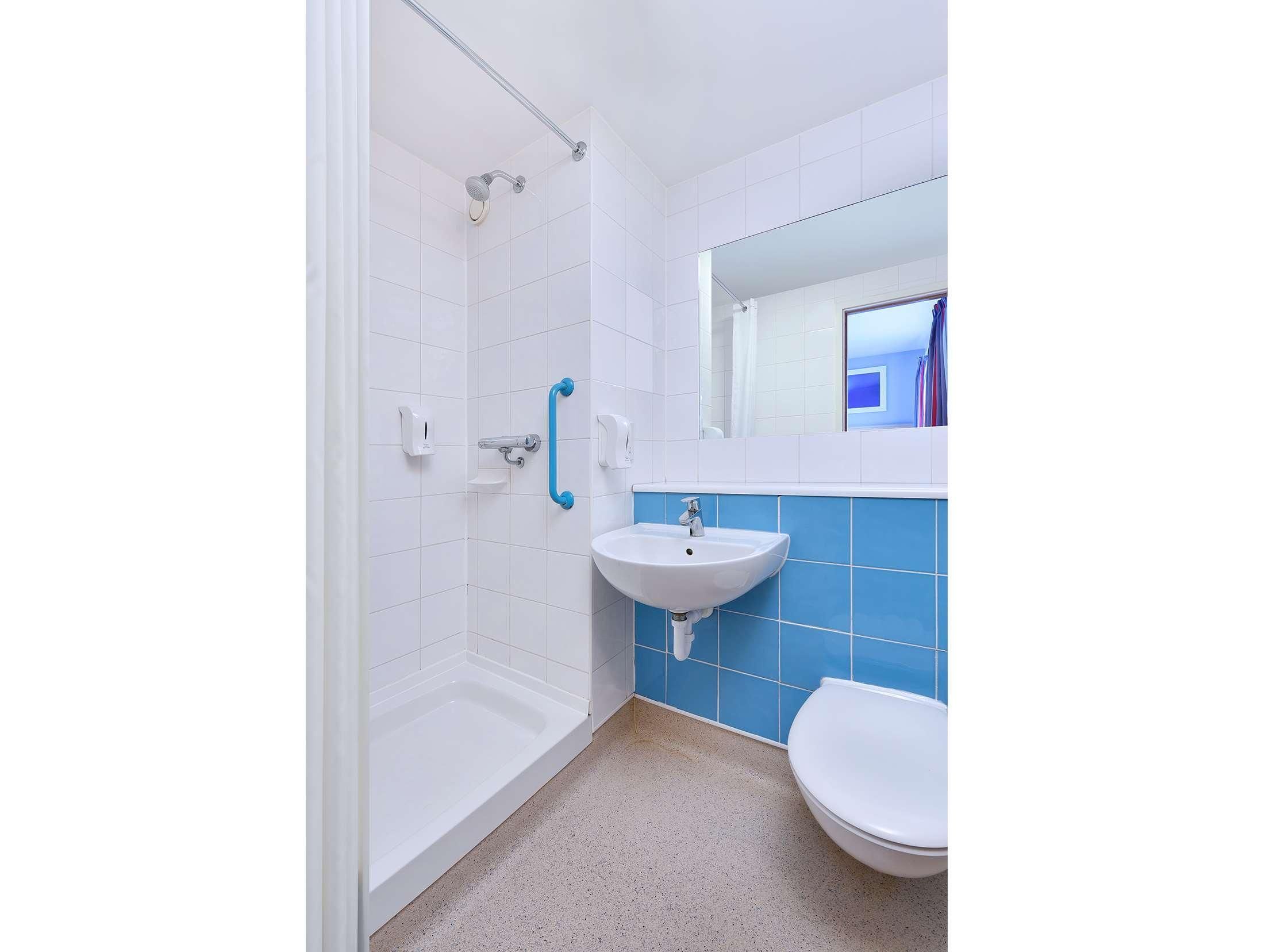 Travelodge Manchester Trafford Park 2