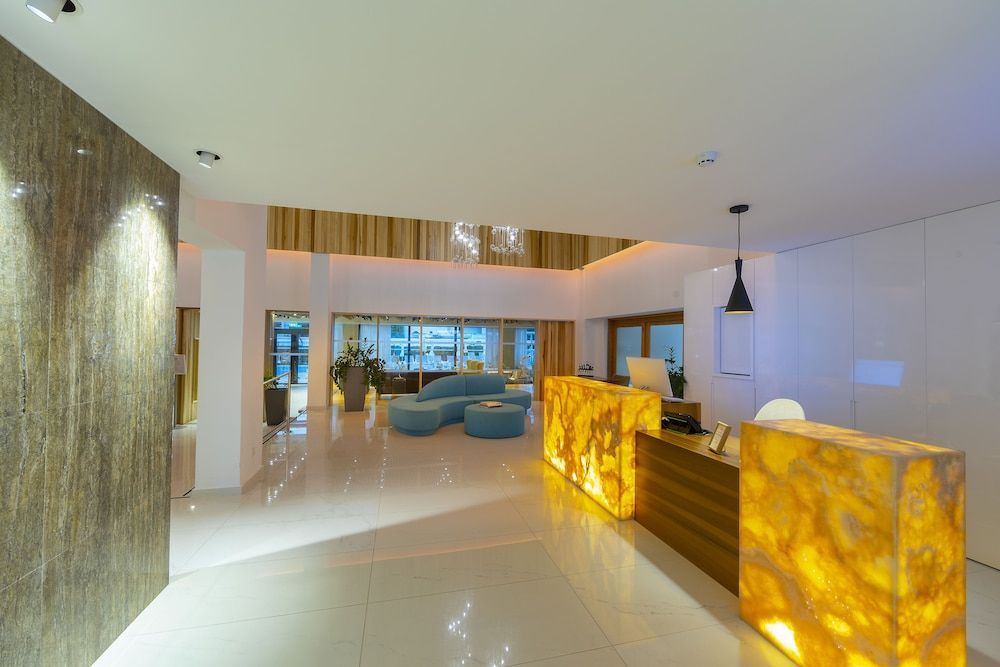 Anemi Hotel & Suites 2