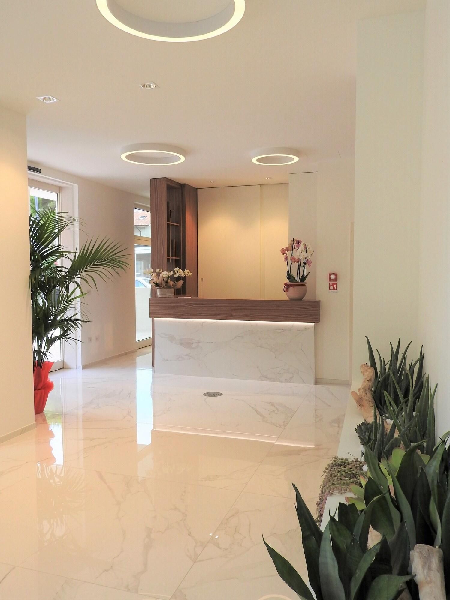 Hotel Carducci 2