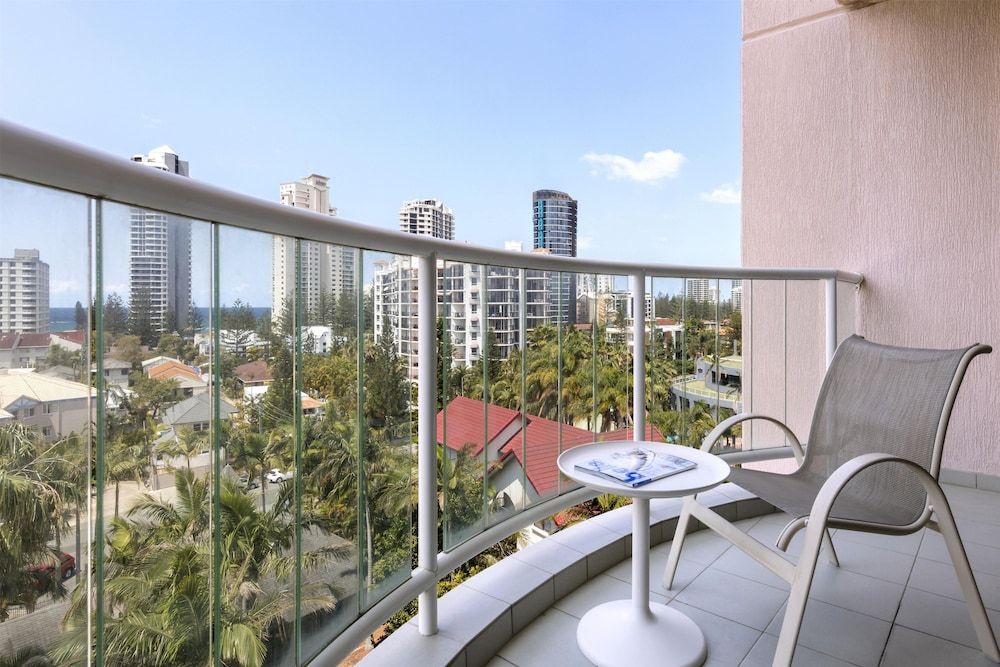 Hotel Room Ocean View Surfers Paradise 1