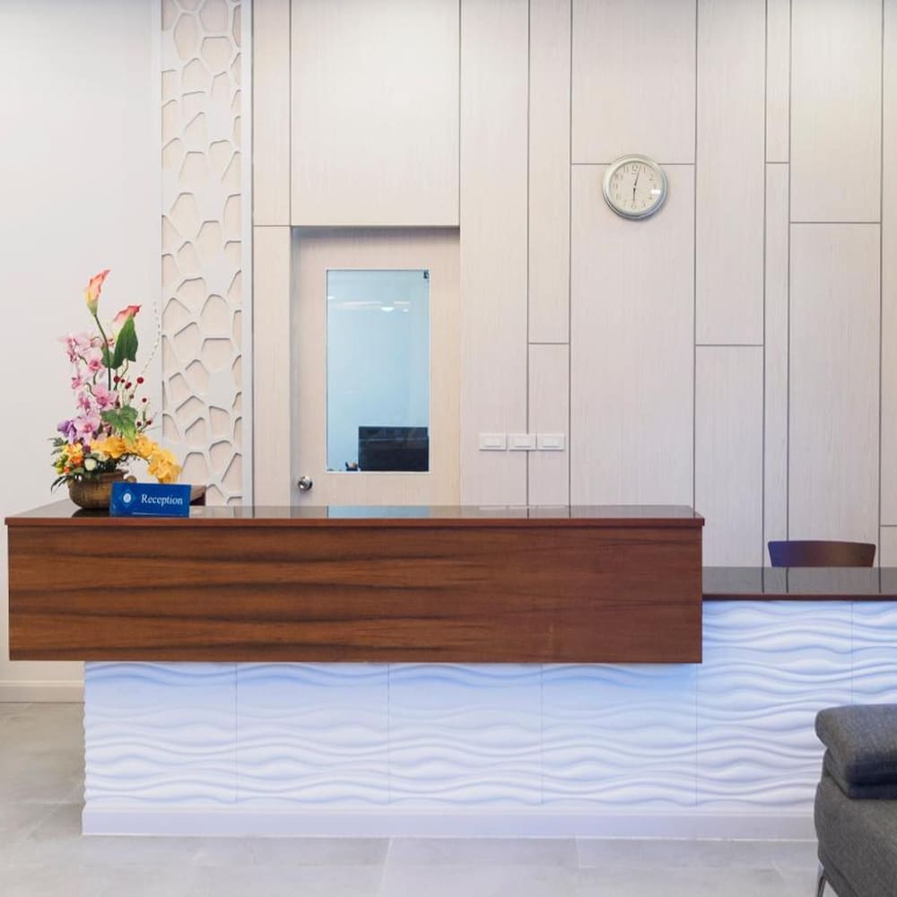 Tuana Hotels Brook Pool Access 2