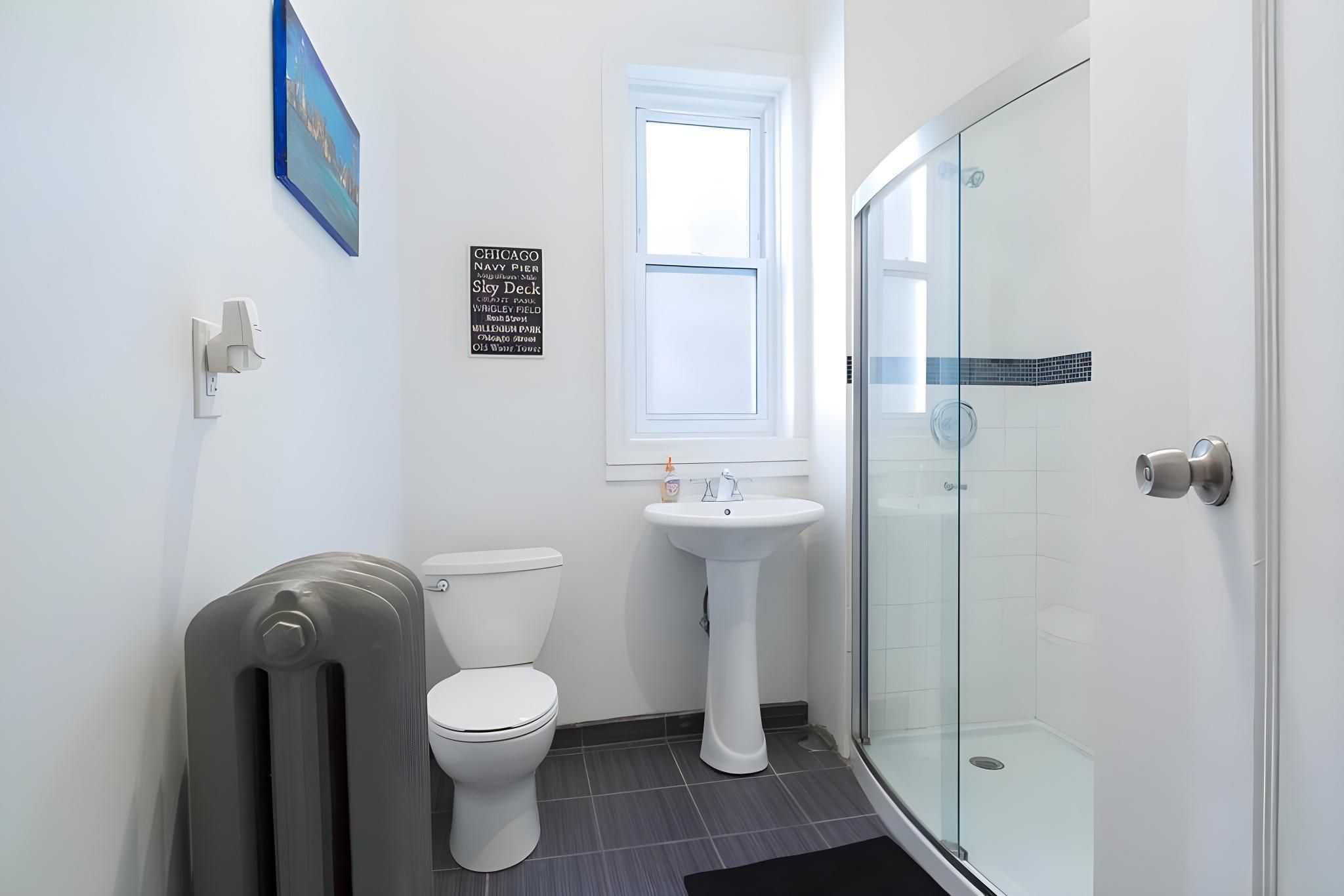 Wrigley Hostel - Chicago 2