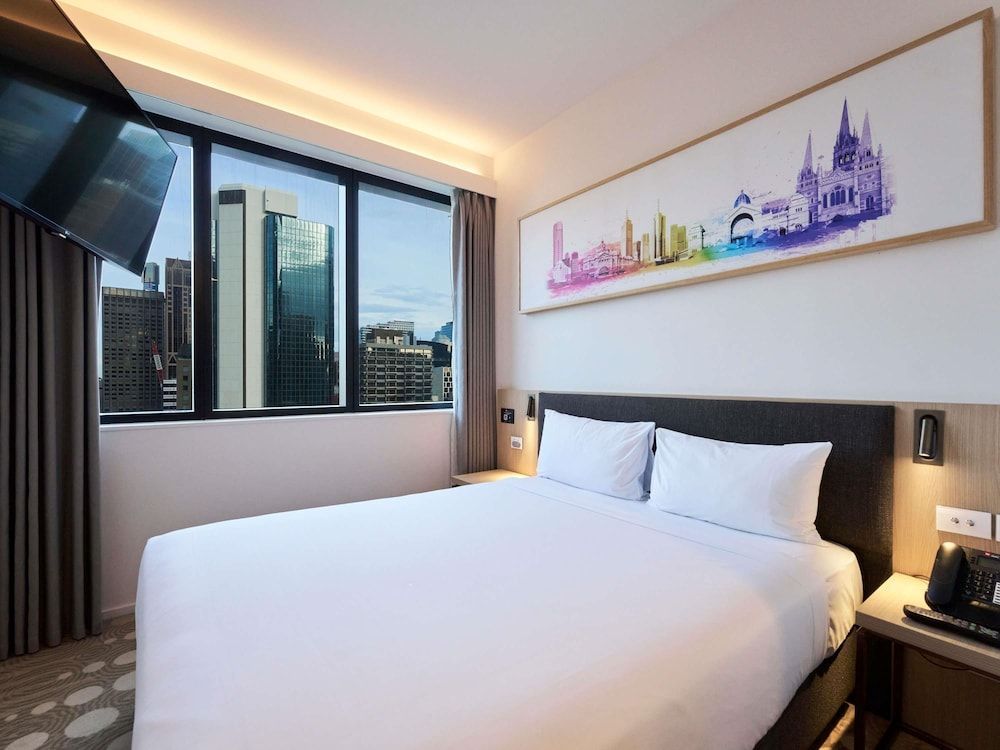 ibis Melbourne Central 1