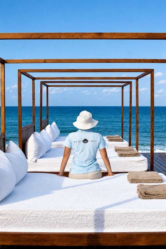 White Pearl Resorts 1