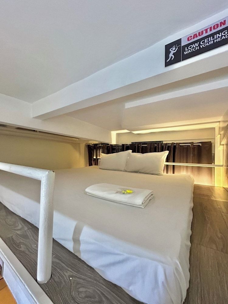 Selah Lofts Hotel 1