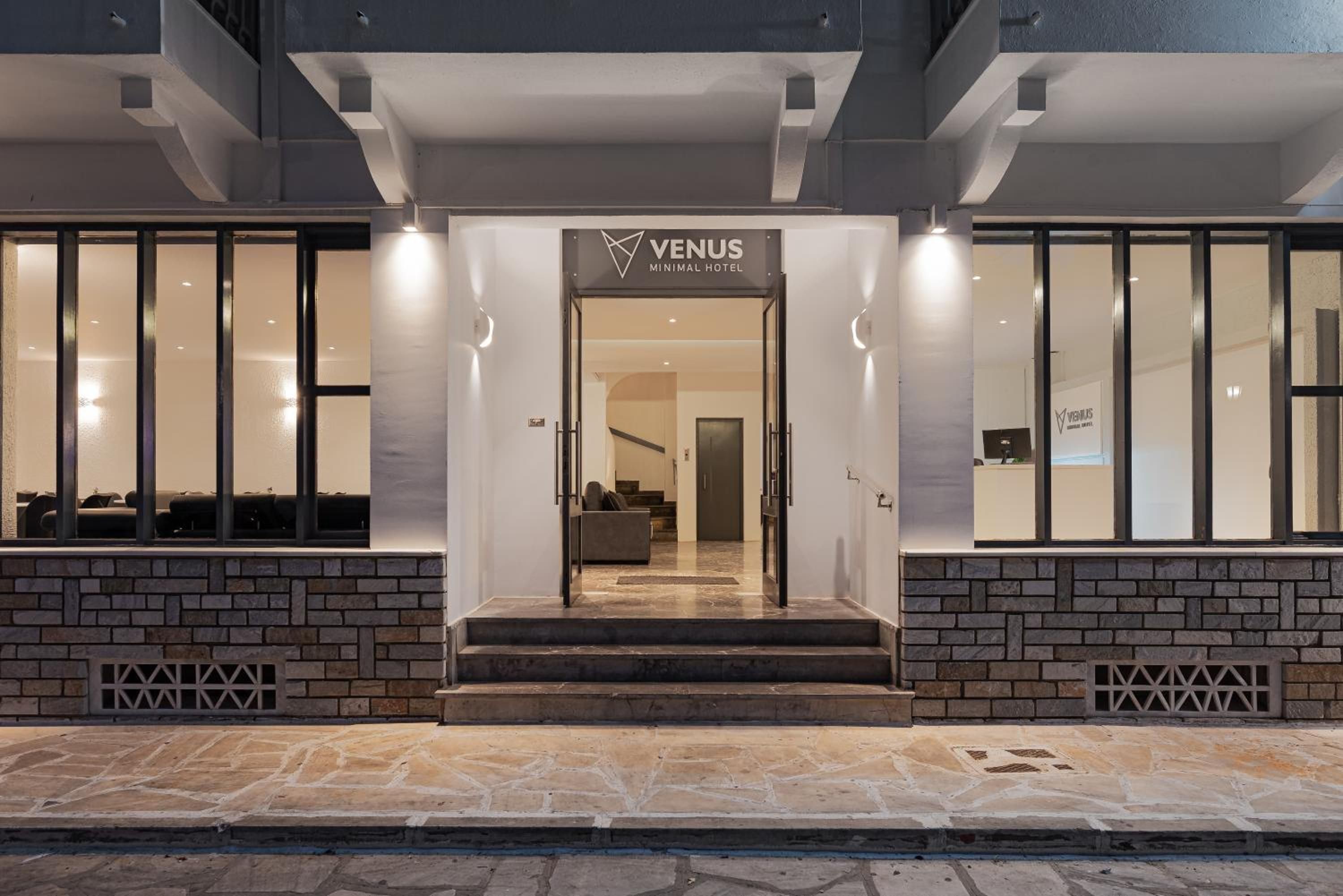 Venus Minimal Hotel 2
