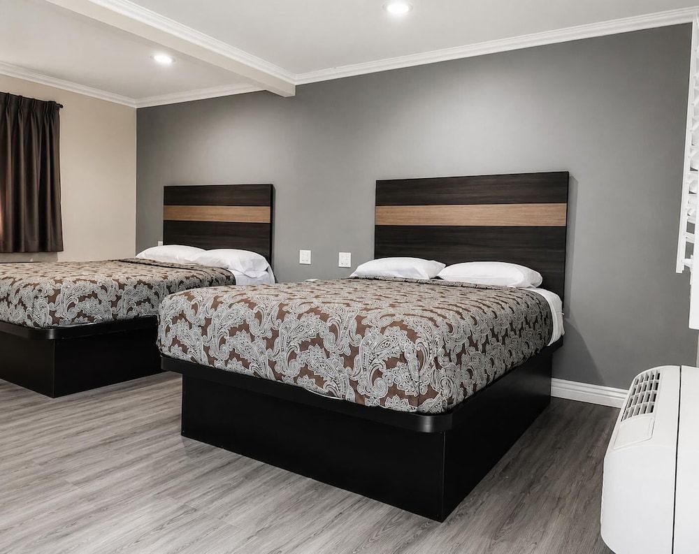 MI casa Motel 2