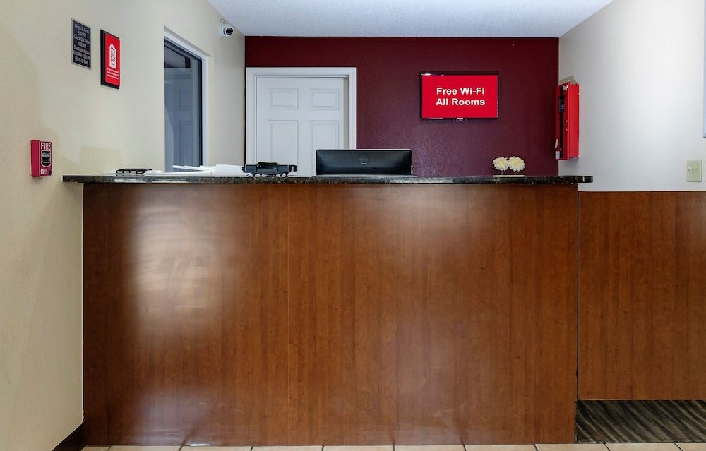 Red Roof Inn Defuniak Springs 2