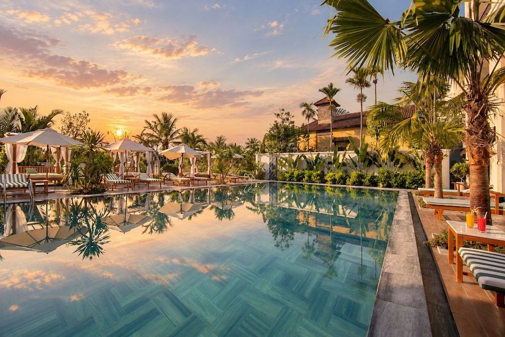 Shining Riverside Hoi An Resort & Spa 1
