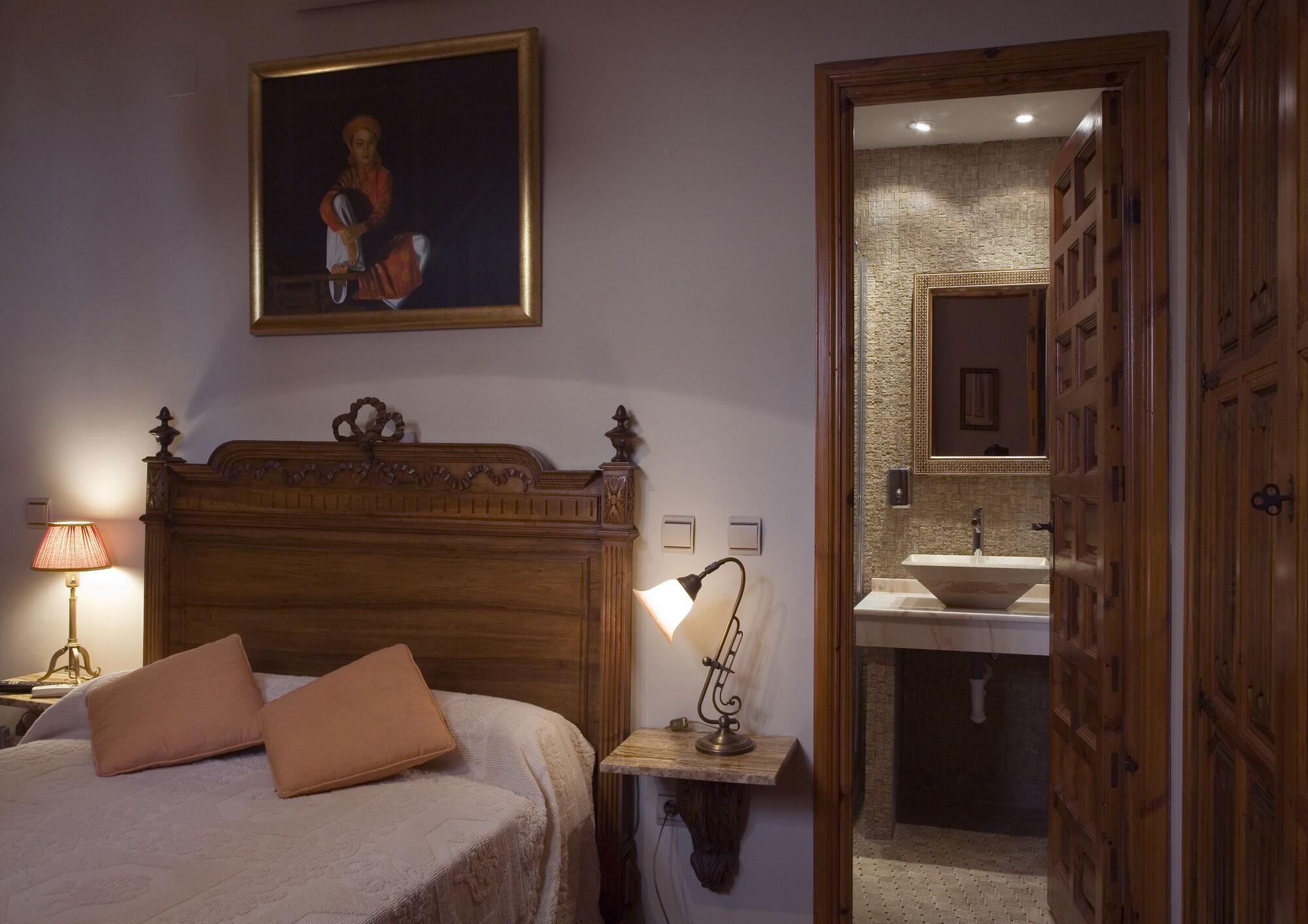 LUX San Miguel 1