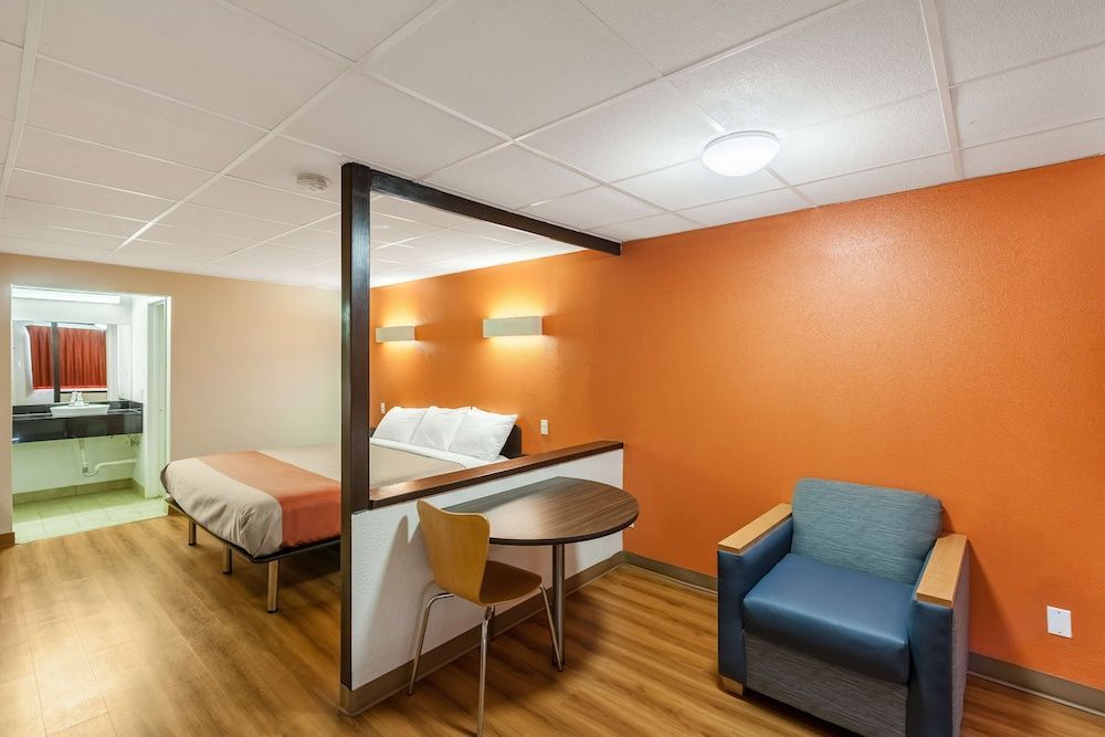 Bhavani Ma Corp. dba Stockyards Inn & Suites 2