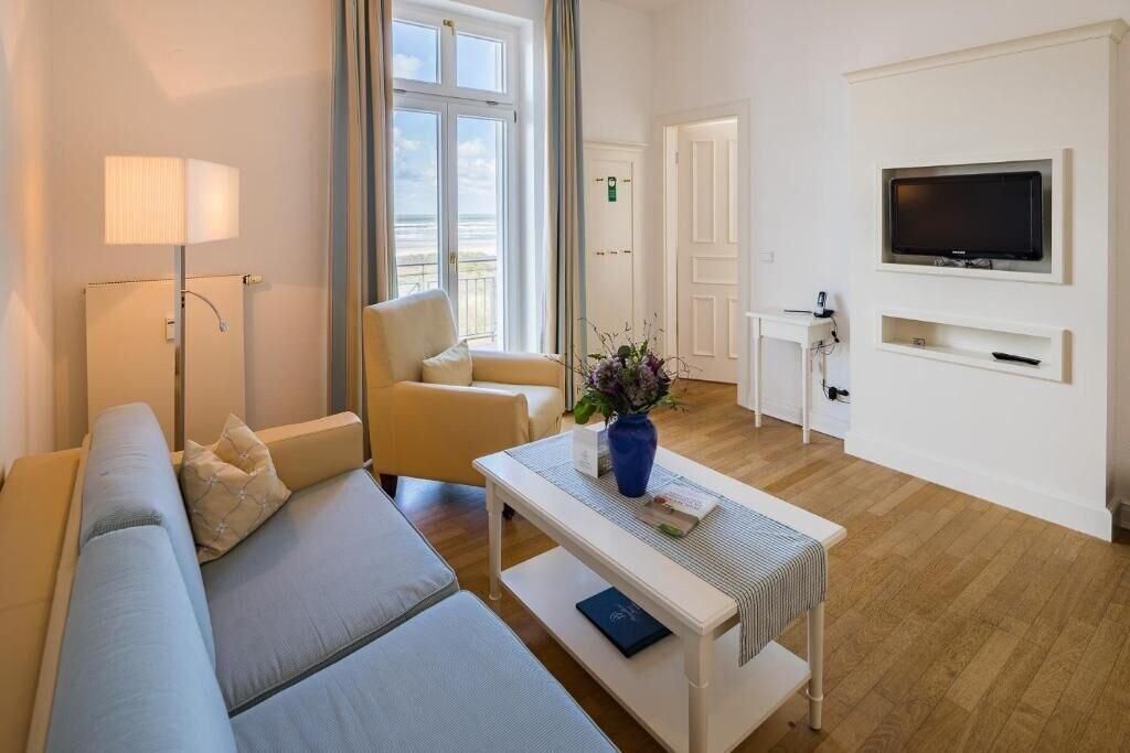 Strandhotel Kurhaus Juist 1