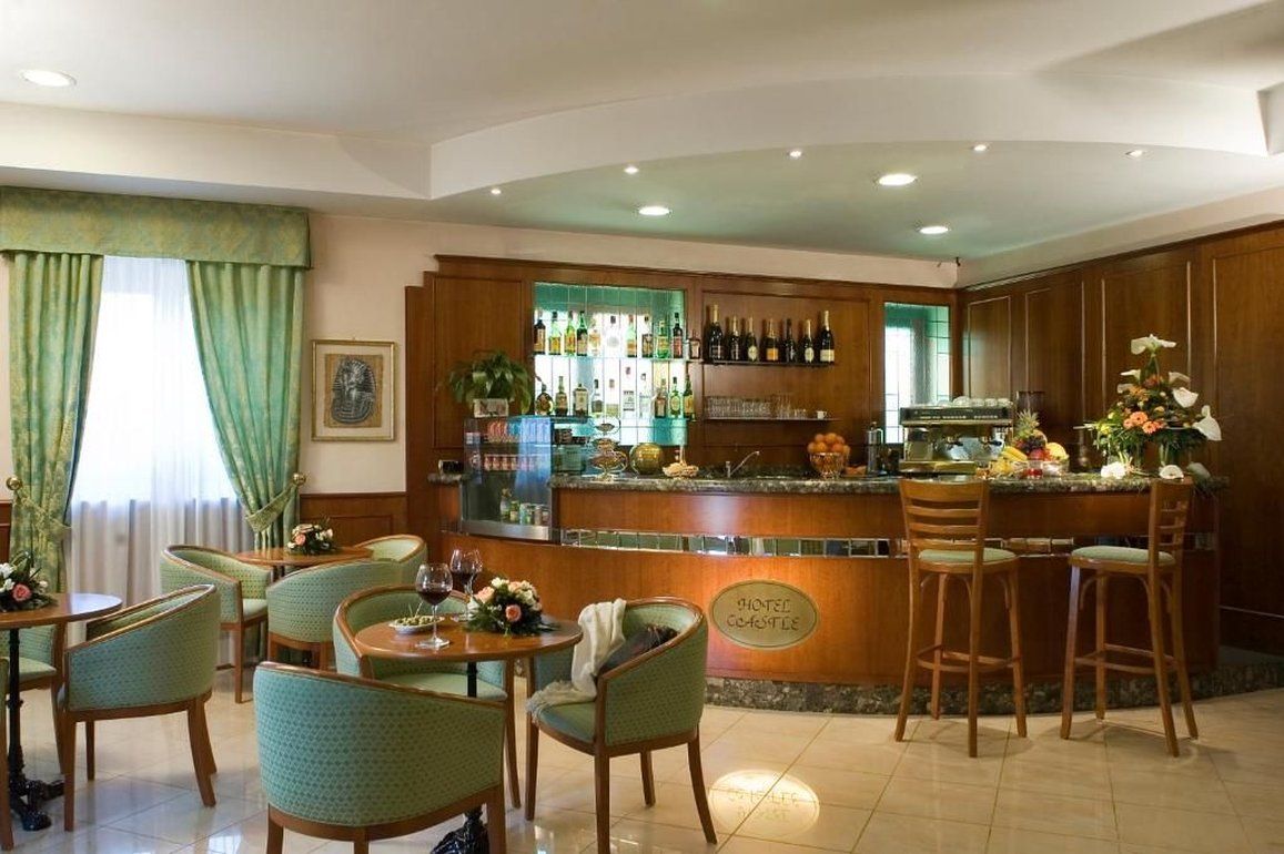Hotel Castle 2