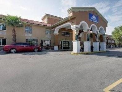 Travelodge by Wyndham LaFayette 1
