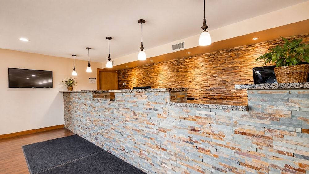 Sturgis Lodge & Suites, Travelodge by Wyndham 2