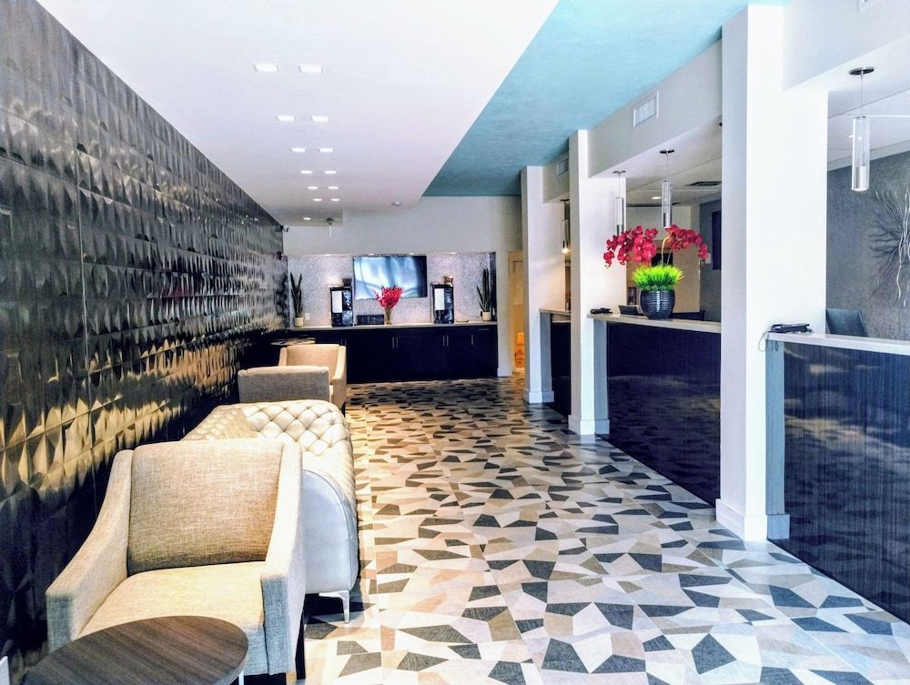 Red Carpet Inn Airport and Cruise Port Hotel Fort Lauderdale 2