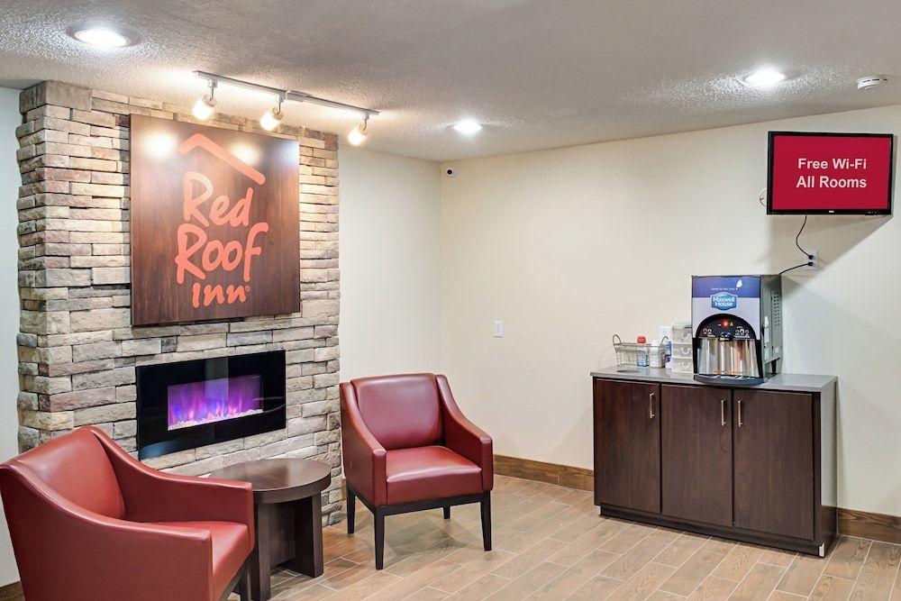 Red Roof Inn Indianapolis East 2