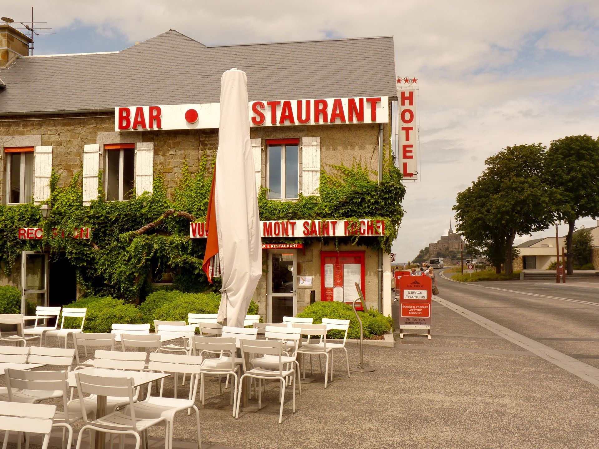 Hotel De La Digue 1
